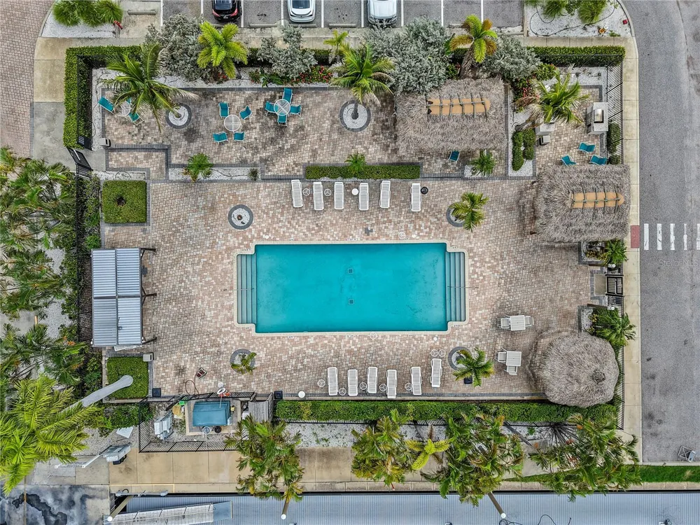 6043 ANCHORAGE WAY S St Petersburg, FL 33712