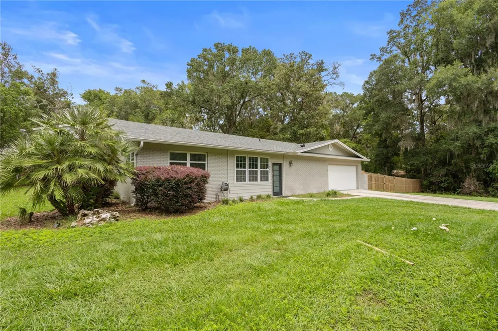 805 NW 40TH TERRACE Gainesville, FL 32605