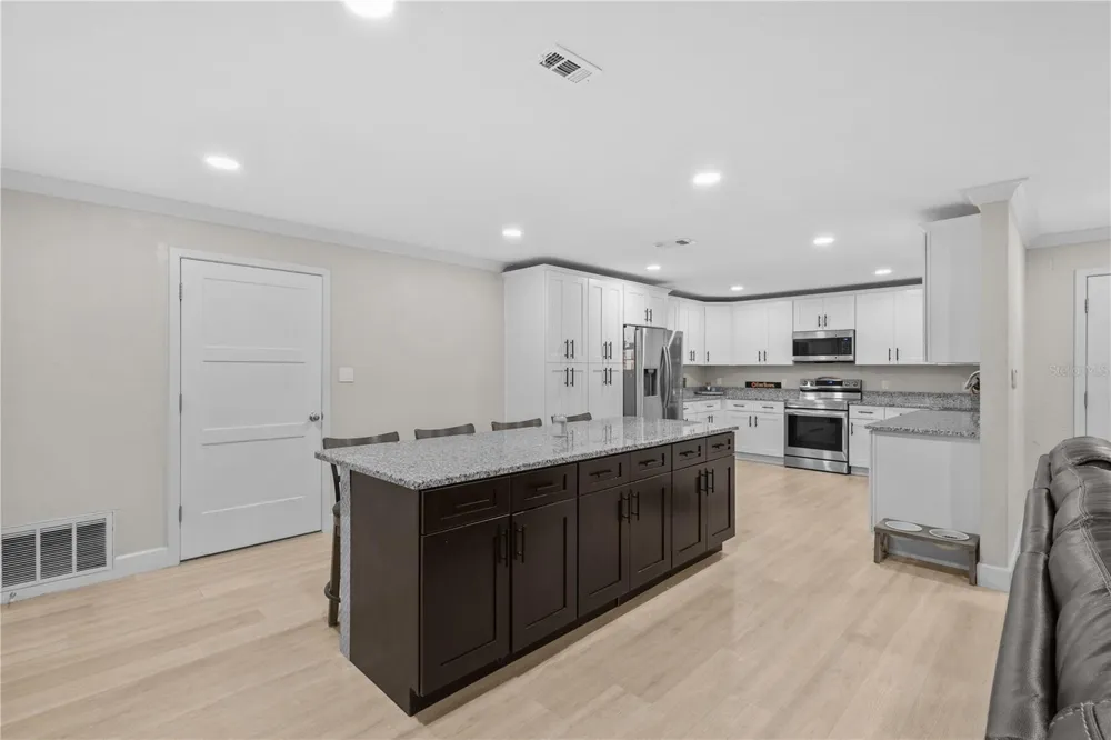 805 NW 40TH TERRACE Gainesville, FL 32605