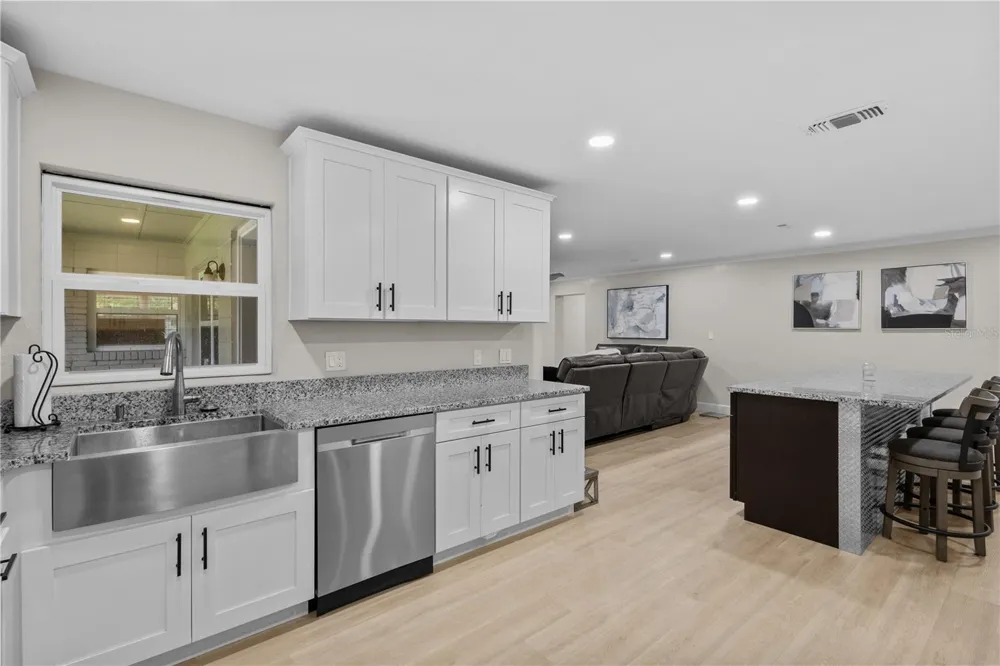 805 NW 40TH TERRACE Gainesville, FL 32605