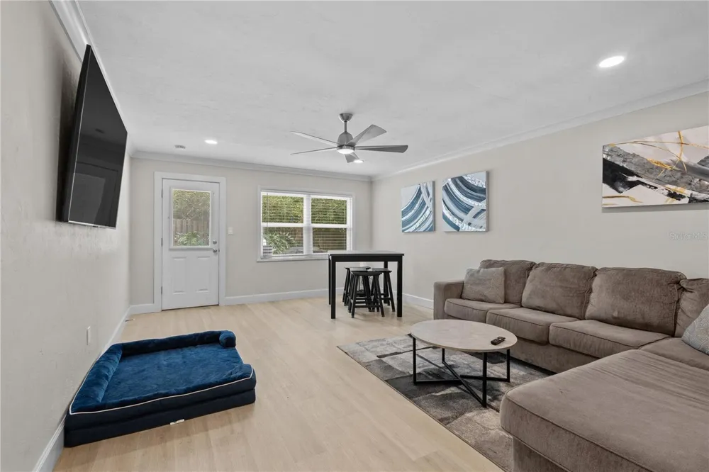 805 NW 40TH TERRACE Gainesville, FL 32605