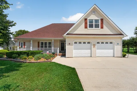 218 Charlotte Dr
