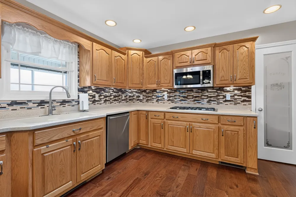 218 Charlotte Dr Winchester, TN 37398