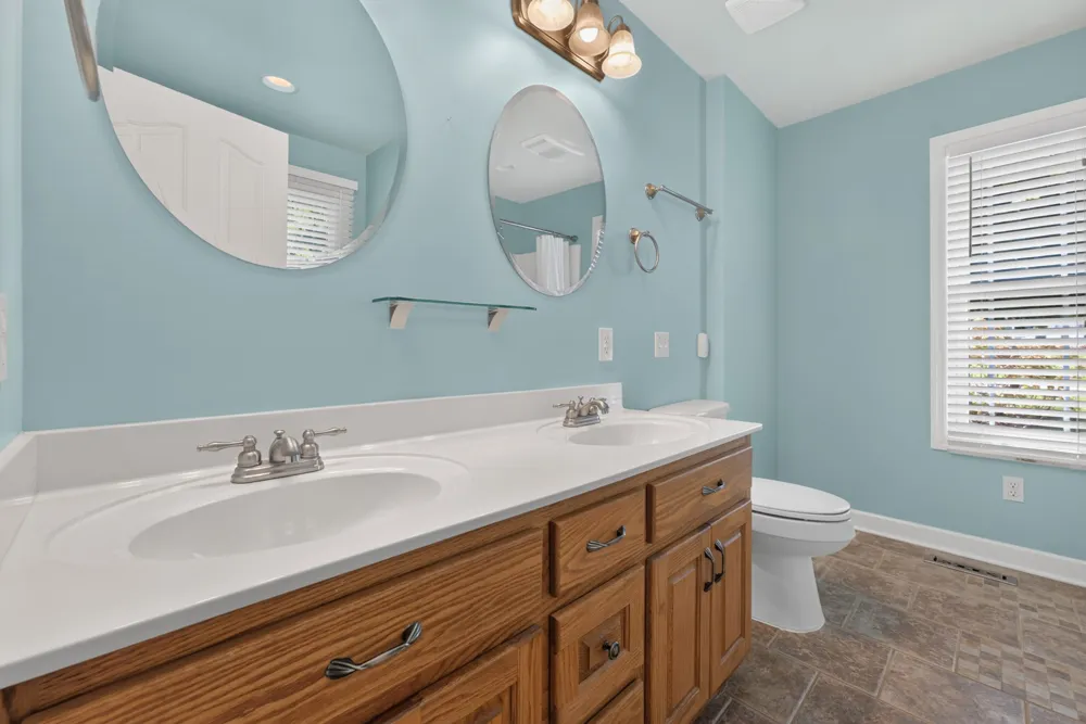218 Charlotte Dr Winchester, TN 37398