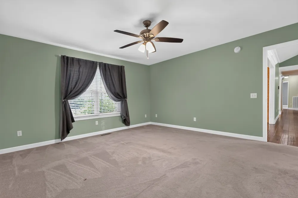 218 Charlotte Dr Winchester, TN 37398