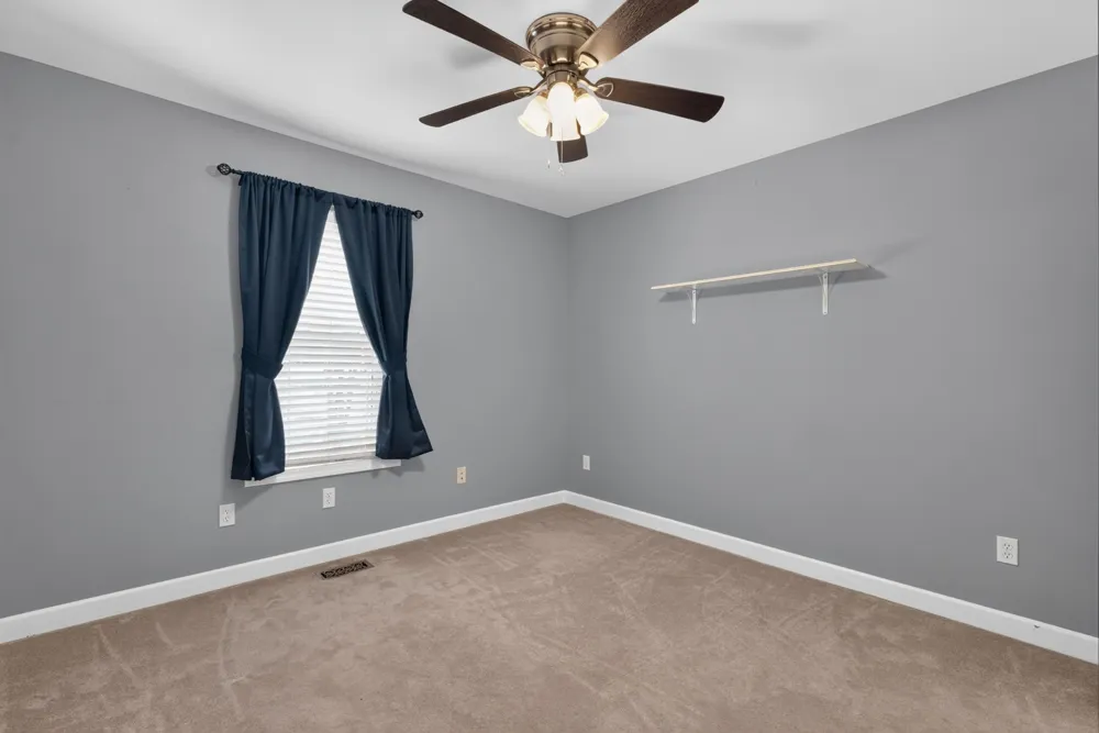 218 Charlotte Dr Winchester, TN 37398
