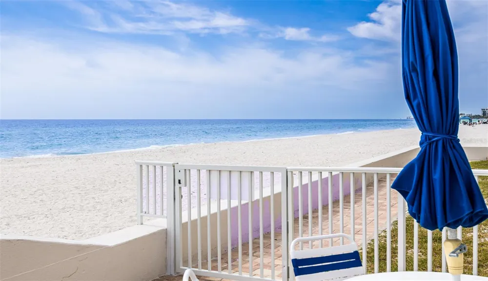 1900 BENJAMIN FRANKLIN DRIVE Sarasota, FL 34236