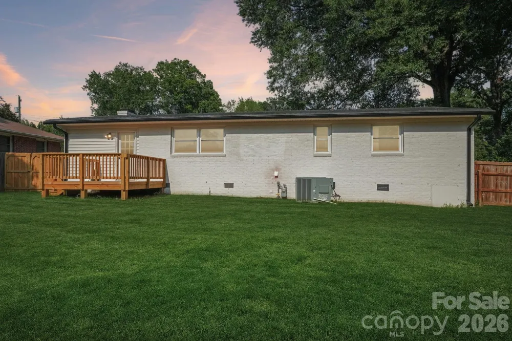 1443 Lynhurst Drive Gastonia, NC 28054