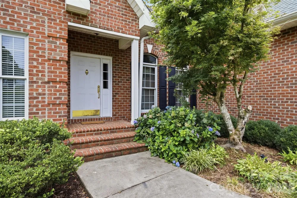 405 Woodridge Drive SE Lenoir, NC 28645