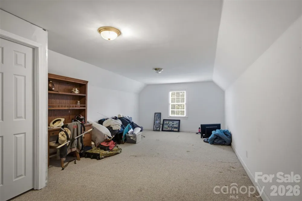 405 Woodridge Drive SE Lenoir, NC 28645