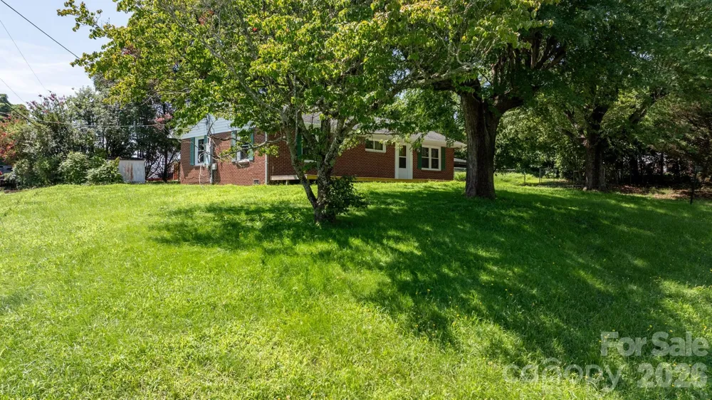 296 Pine Mountain Road Hudson, NC 28638