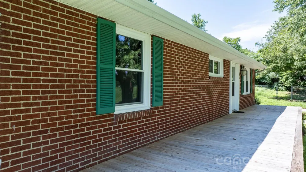 296 Pine Mountain Road Hudson, NC 28638