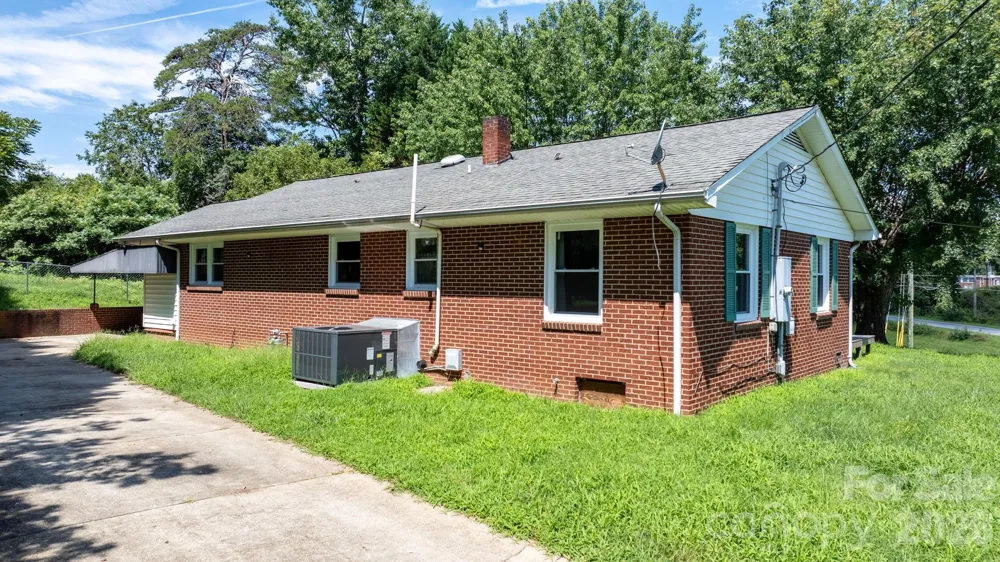 296 Pine Mountain Road Hudson, NC 28638
