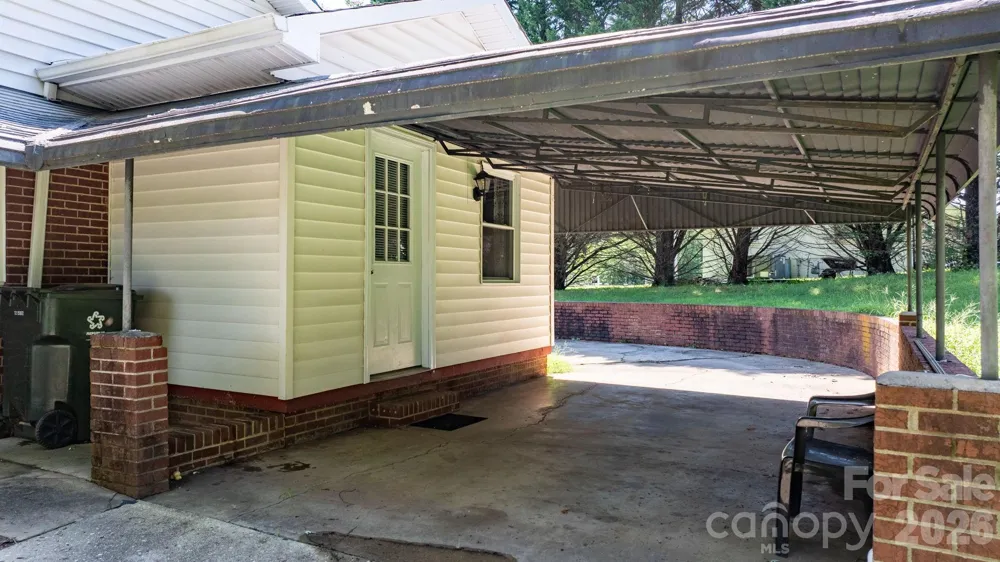 296 Pine Mountain Road Hudson, NC 28638