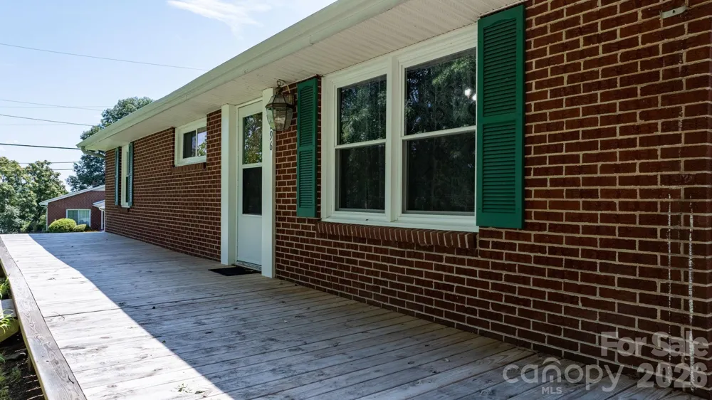 296 Pine Mountain Road Hudson, NC 28638