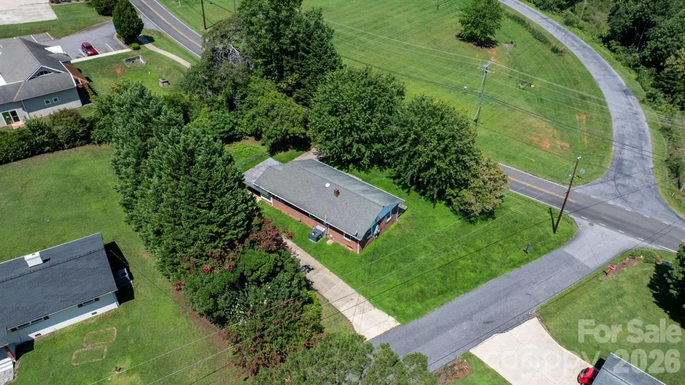 296 Pine Mountain Road Hudson, NC 28638