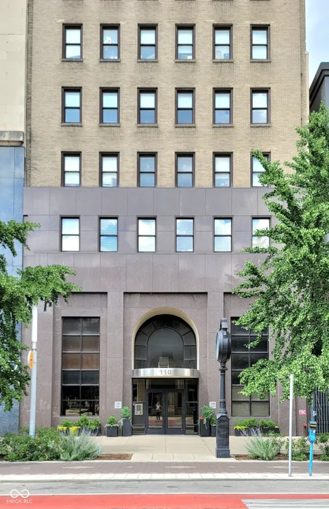 110 E Washington Street E ## 5A