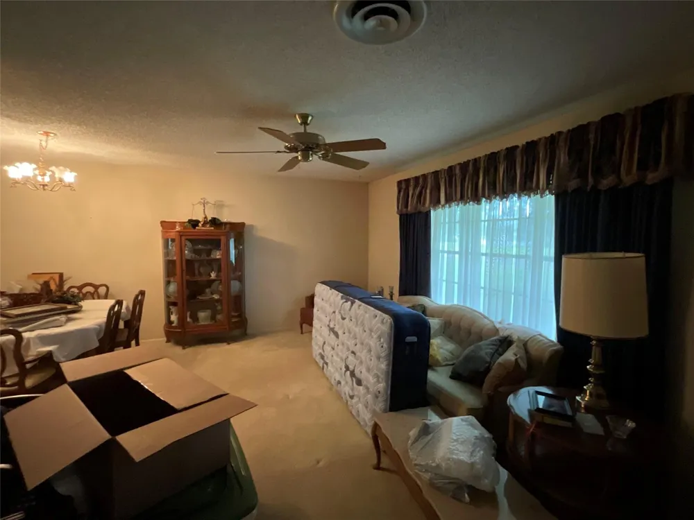 605 3rd Street Cuero, TX 77954