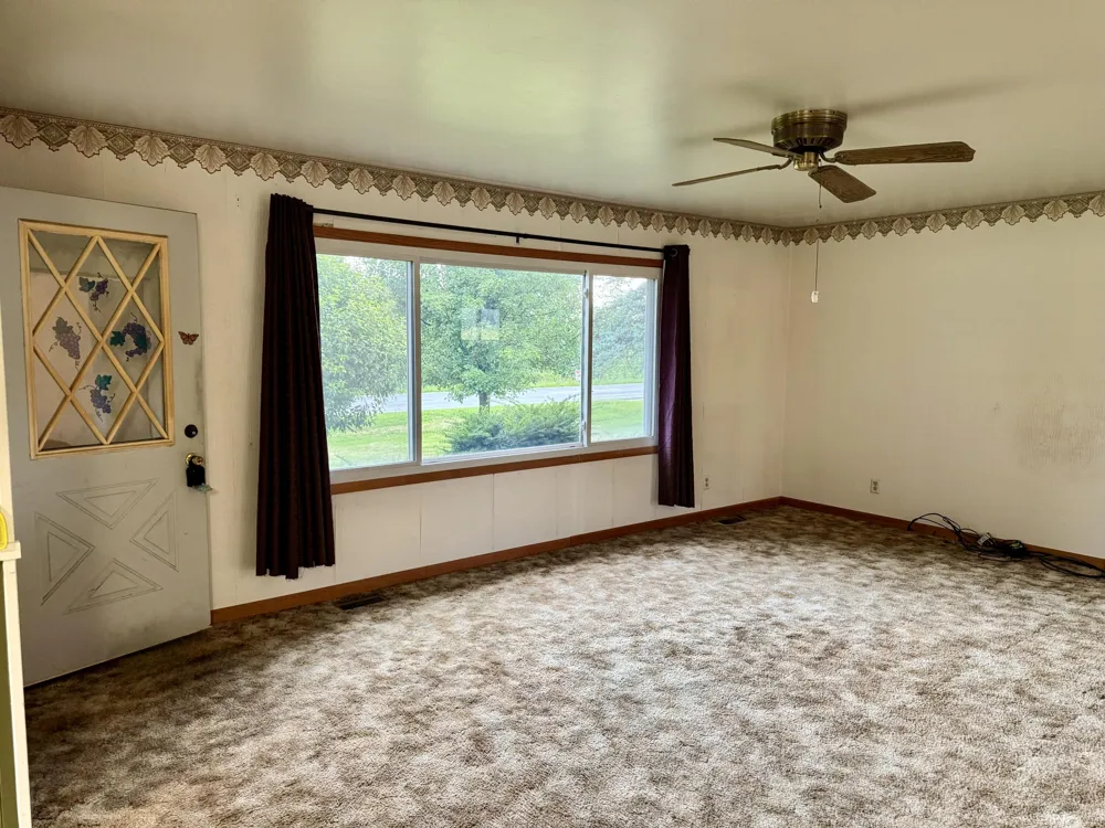 6352 Gavin Lake Avenue NE Rockford, MI 49341