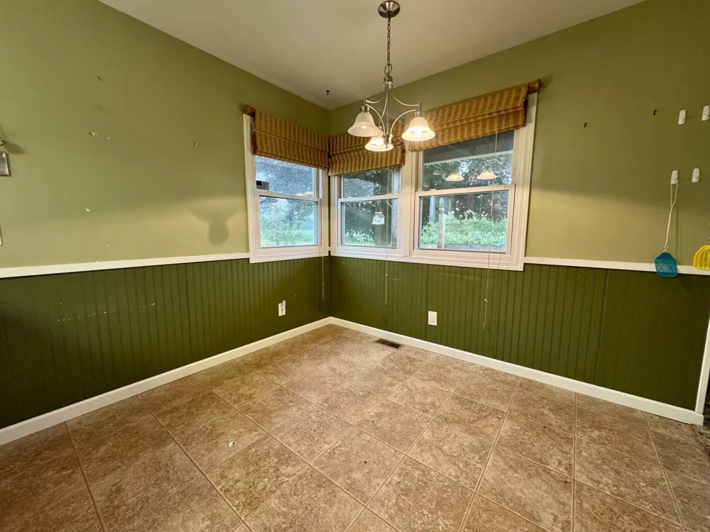 6352 Gavin Lake Avenue NE Rockford, MI 49341