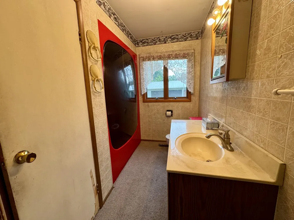 6352 Gavin Lake Avenue NE Rockford, MI 49341