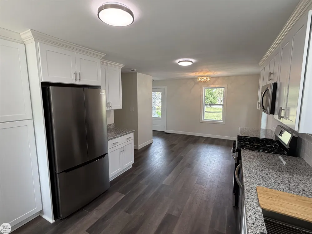 11188 Rhode Drive Shelby Charter Township, MI 48317