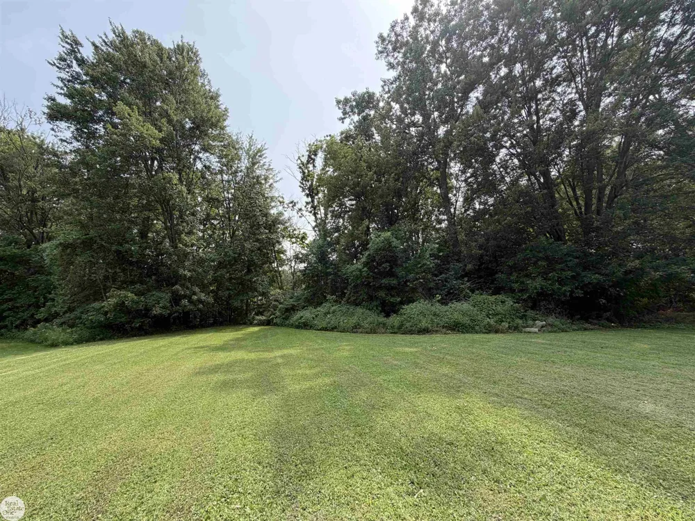 11188 Rhode Drive Shelby Charter Township, MI 48317