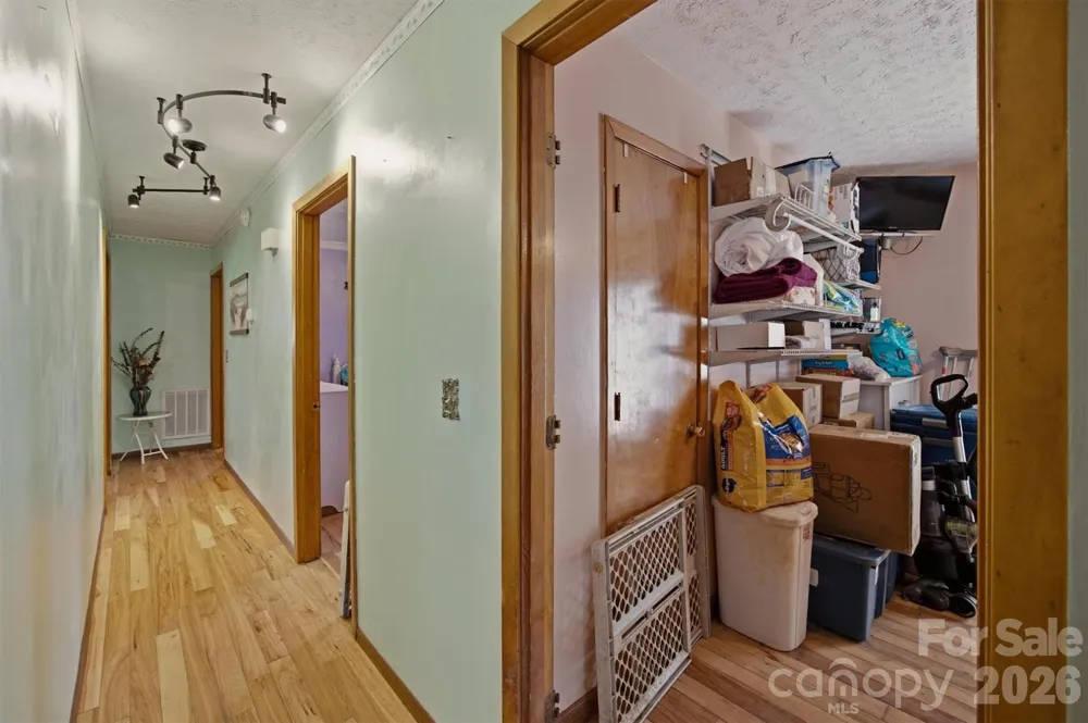 1082 Maple Street Granite Falls, NC 28630
