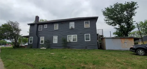 5004 E Side Avenue #103