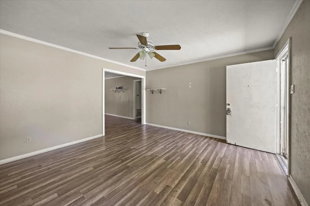 207 E Homewood Drive Crockett, TX 75835