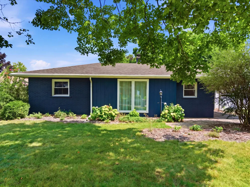 1181 Kay Parkway Ann Arbor, MI 48103