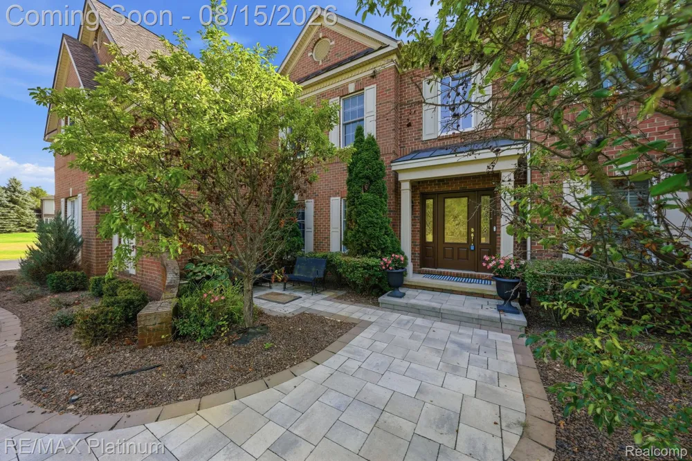 3812 S Shoreline Drive Milford Charter Township, MI 48381