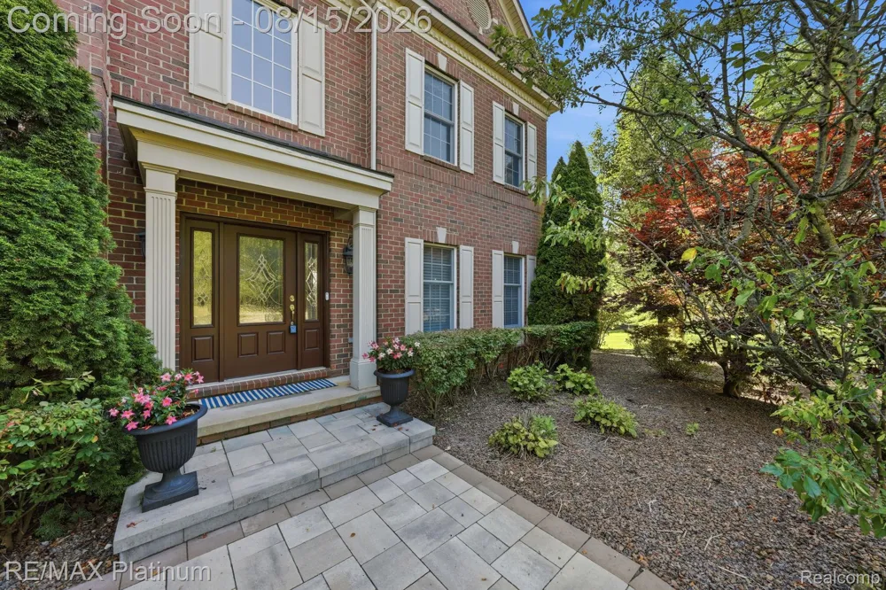 3812 S Shoreline Drive Milford Charter Township, MI 48381