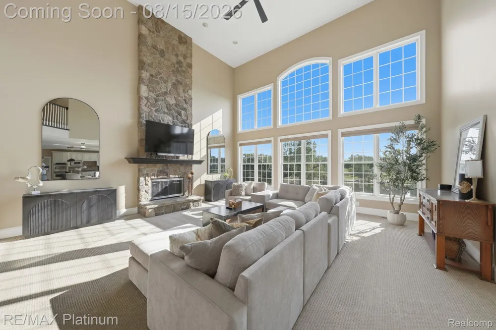 3812 S Shoreline Drive Milford Charter Township, MI 48381