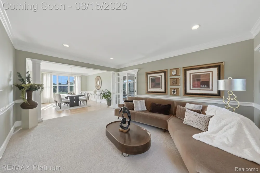 3812 S Shoreline Drive Milford Charter Township, MI 48381