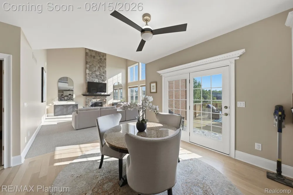 3812 S Shoreline Drive Milford Charter Township, MI 48381
