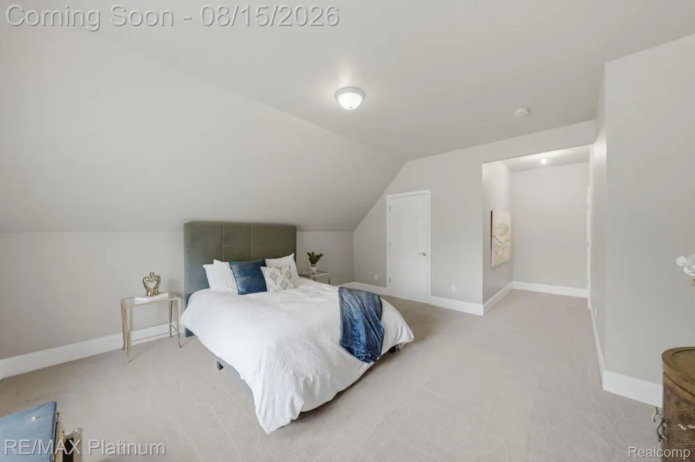 3812 S Shoreline Drive Milford Charter Township, MI 48381