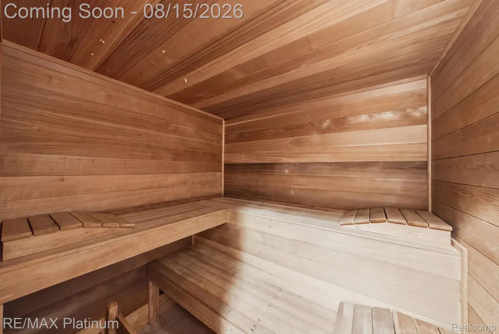 3812 S Shoreline Drive Milford Charter Township, MI 48381