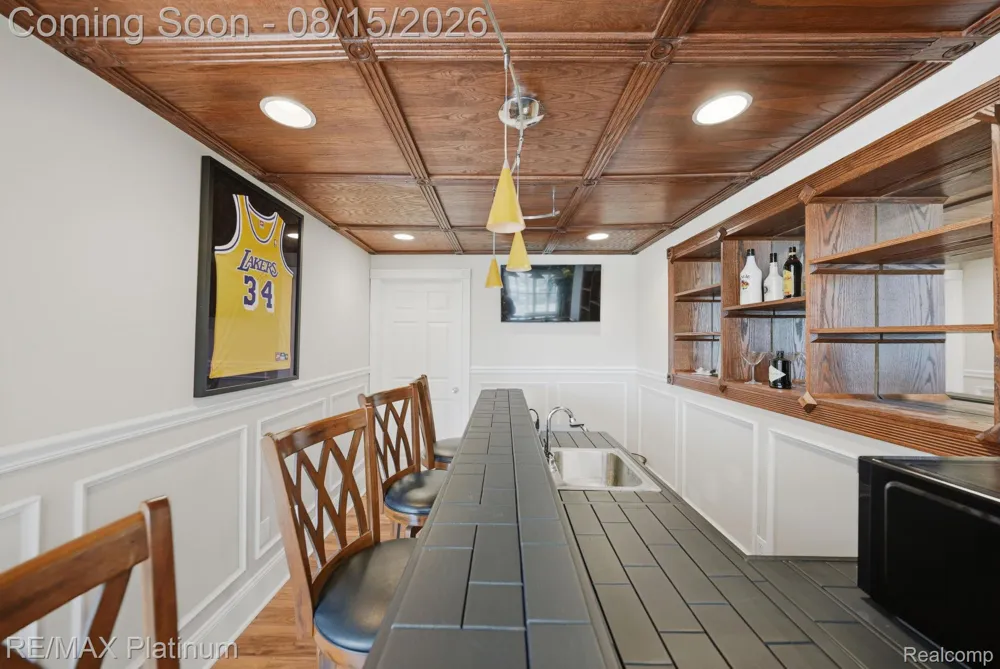 3812 S Shoreline Drive Milford Charter Township, MI 48381