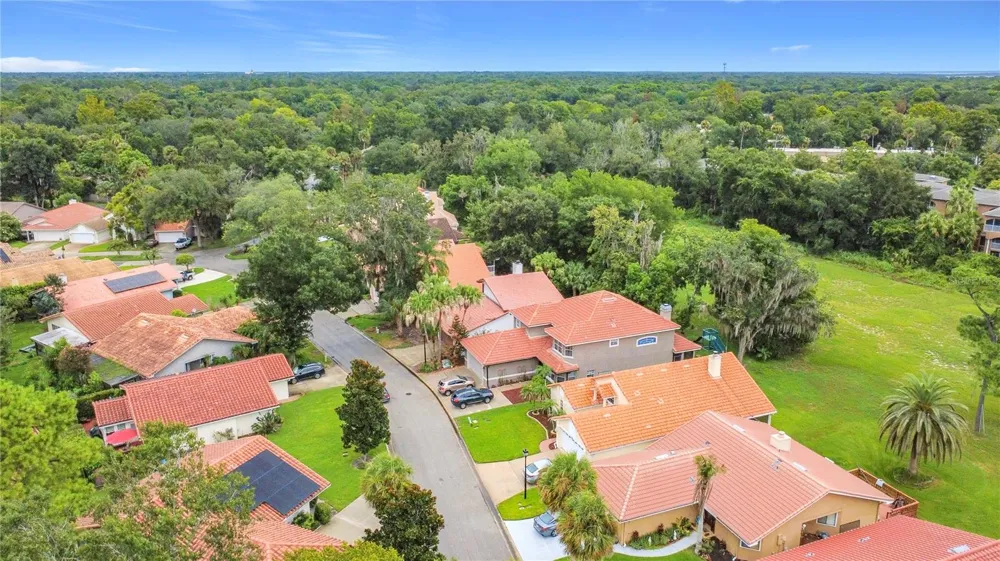662 NIGHTHAWK CIRCLE Winter Springs, FL 32708