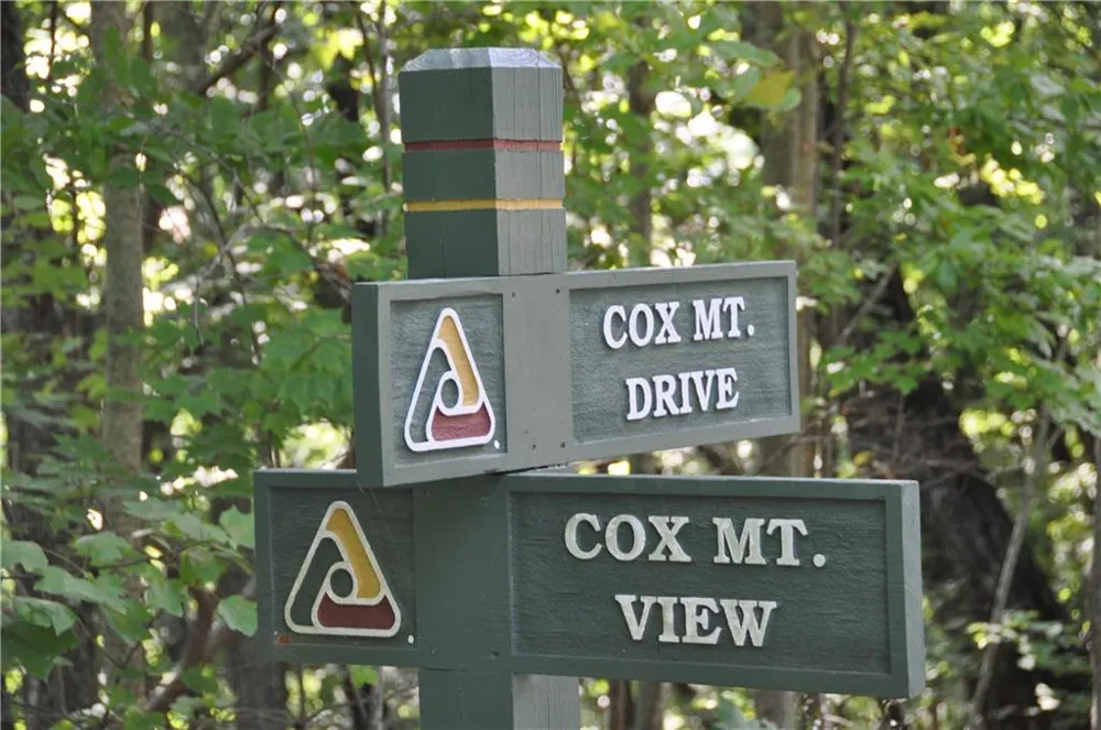 8261 Cox Mountain Drive Big Canoe, GA 30143
