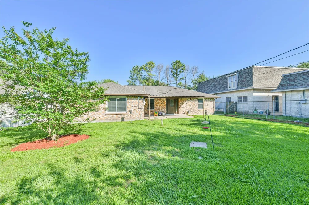 3410 Crestmeadow Drive Pasadena, TX 77505