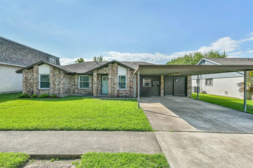 3410 Crestmeadow Drive Pasadena, TX 77505
