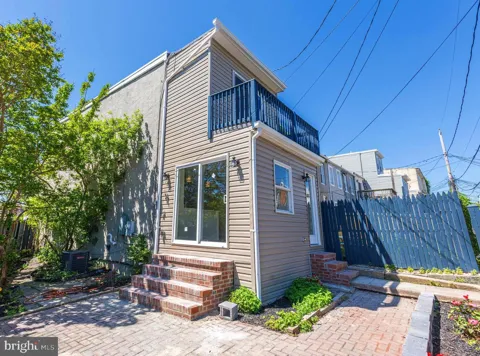 802 MANGOLD STREET