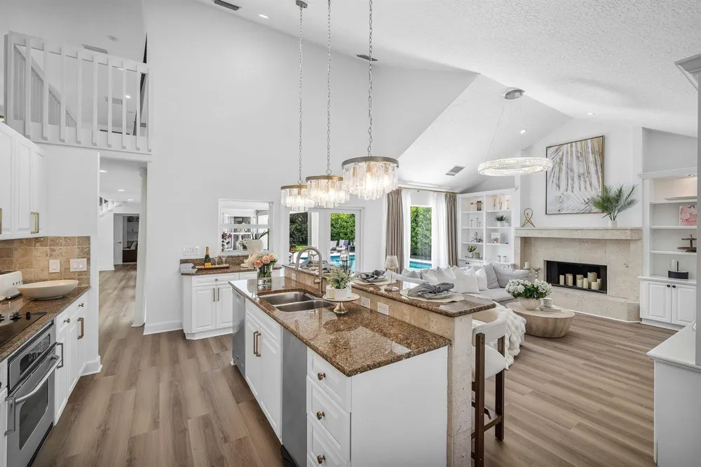 139 Rotunda Drive Jupiter, FL 33477