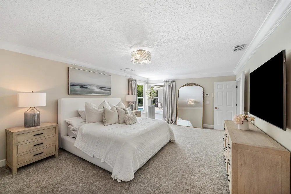 139 Rotunda Drive Jupiter, FL 33477