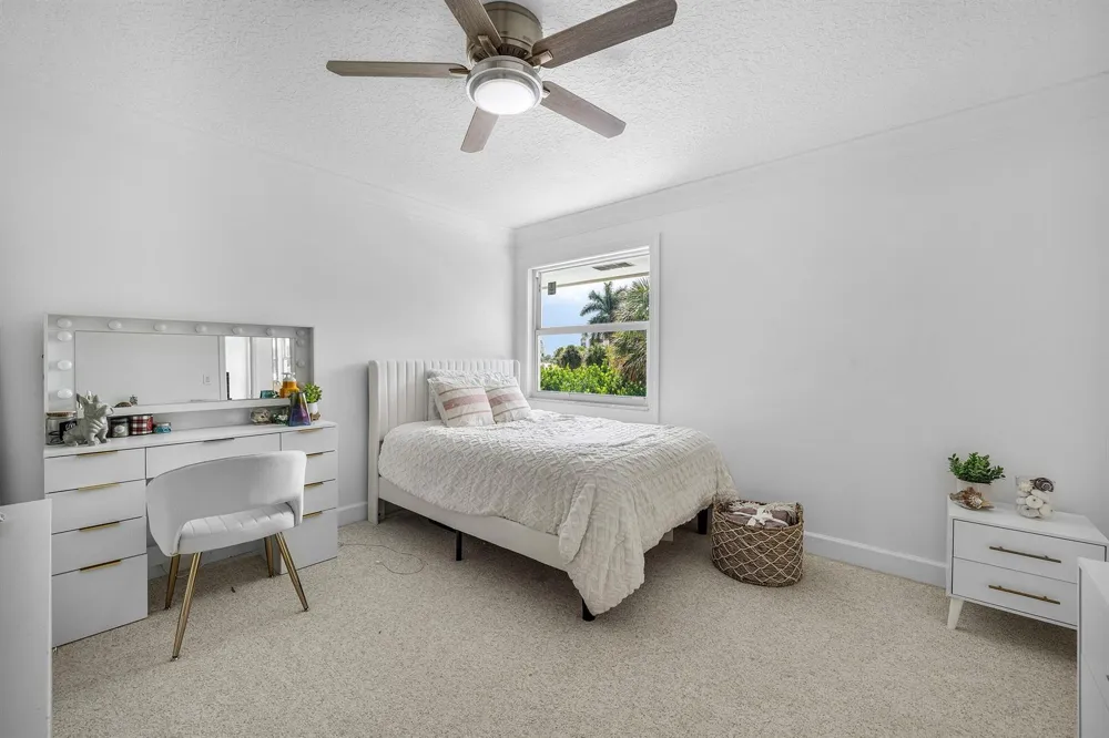 139 Rotunda Drive Jupiter, FL 33477
