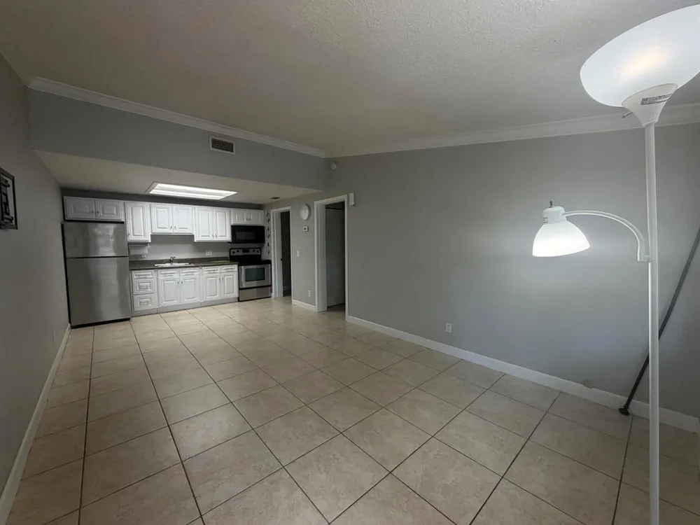 7194 Southgate Boulevard Tamarac, FL 33321
