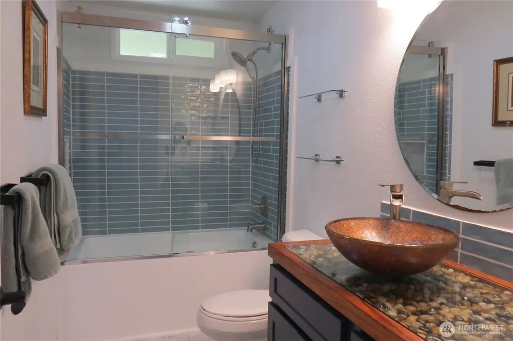 770 Duck Lake Drive SE Ocean Shores, WA 98569