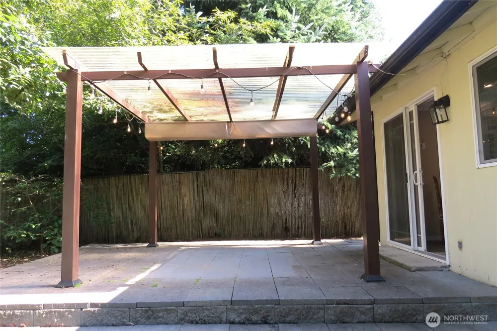 770 Duck Lake Drive SE Ocean Shores, WA 98569